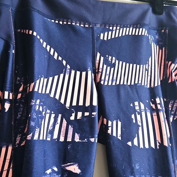2/$20 UA - Navy With Pink Abstract Design Compression Workout Leggings - Size L - Picture 2 of 4